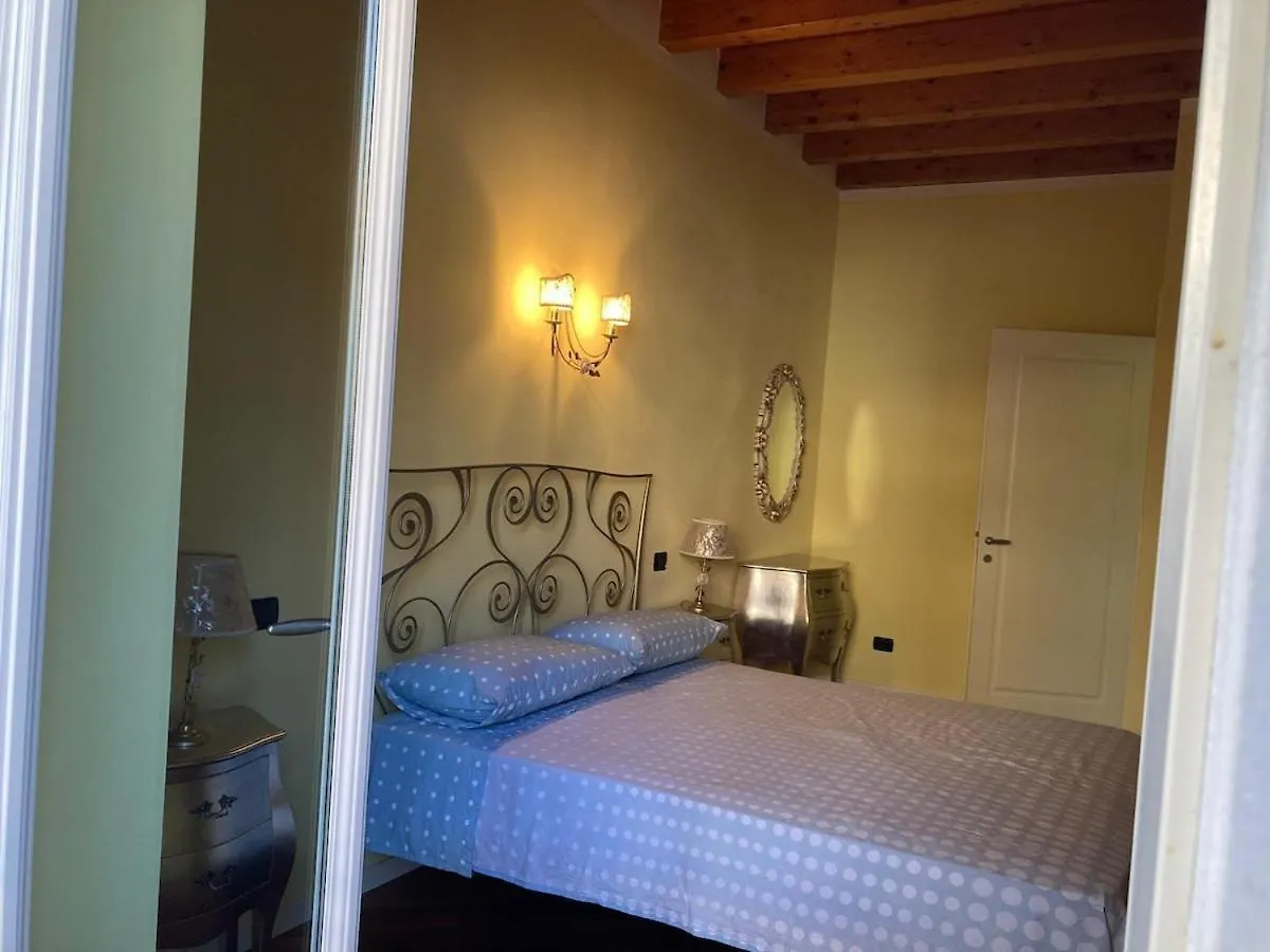 Appartement I Limoni Di Maderno à Toscolano Maderno Italie