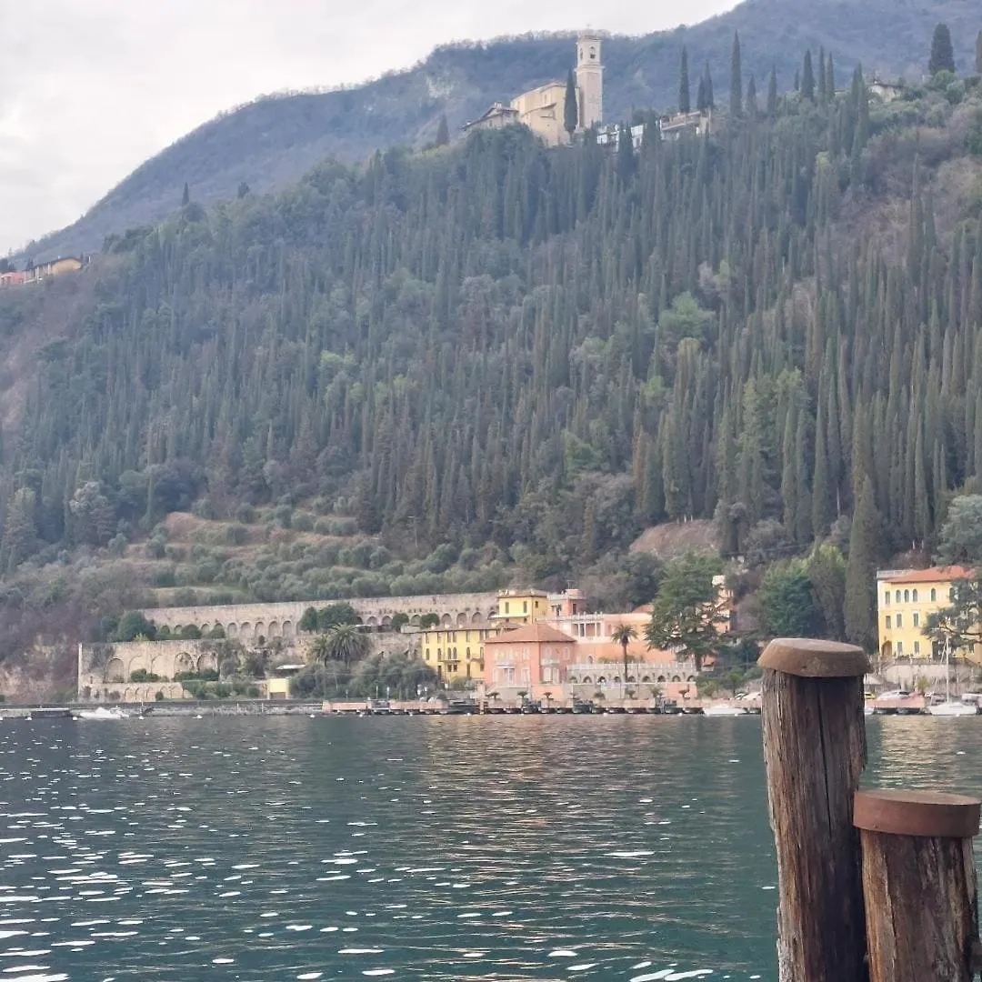 Appartement I Limoni Di Maderno à Toscolano Maderno